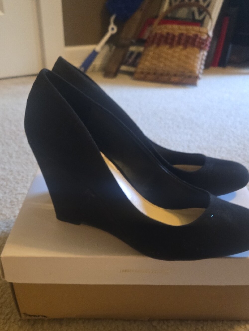 Black Microsuede Wedge Size 10 - Picture 3 of 4